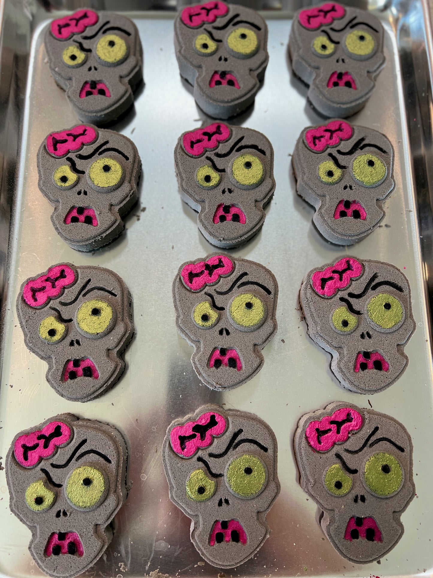 BRAINS!!!